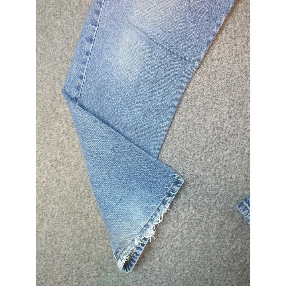 Signature Levi Strauss & Co Mens 36x27 Regular Fit Light Wash Blue Jeans Cotton